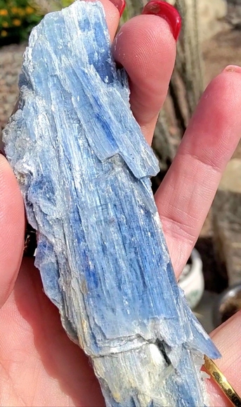 🌸🌸🌸 3/$50---Vibrant Brazilian Blue Kyanite - Picture 9 of 11